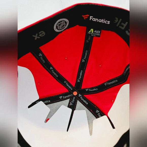 Fanatics StretchFit New Jersey Size M/L Red Devils Core Primary Logo Flex Cap - Picture 13 of 16